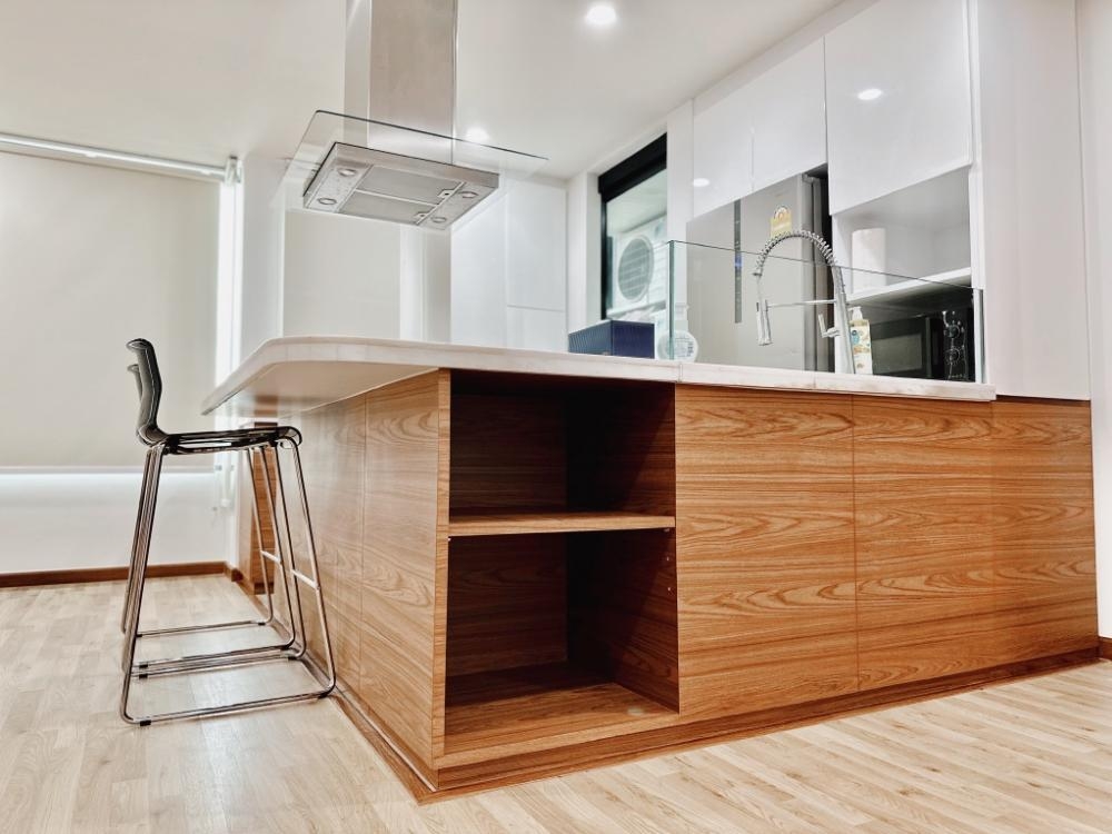 For SaleCondoRatchathewi,Phayathai : S-DRCD101 Condo for sale, De Roof Condominium, 4th floor, city view, 58 sq m., 1 bedroom, 1 bathroom, 7.5 million, 064-959-8900