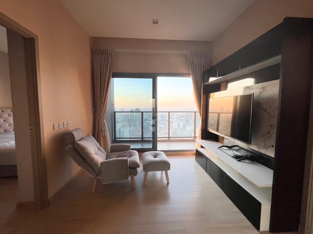 ให้เช่าคอนโดอ่อนนุช อุดมสุข : For Rent ให้เช่าด่วน คอนโดหรูพร้อมอยู่ Whizdom Connect Sukhumvit by MQDC, 2 Bedroom Type