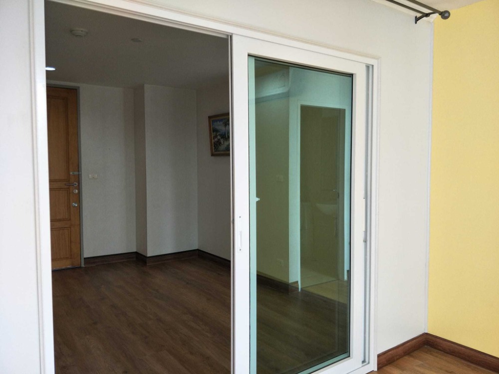 For SaleCondoSathorn, Narathiwat : ✅ S-TSSB101 ✅ Line : @p2nproperty