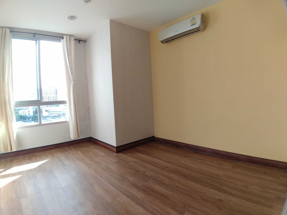 For SaleCondoSathorn, Narathiwat : ✅ S-TSSB101 ✅ Line : @p2nproperty