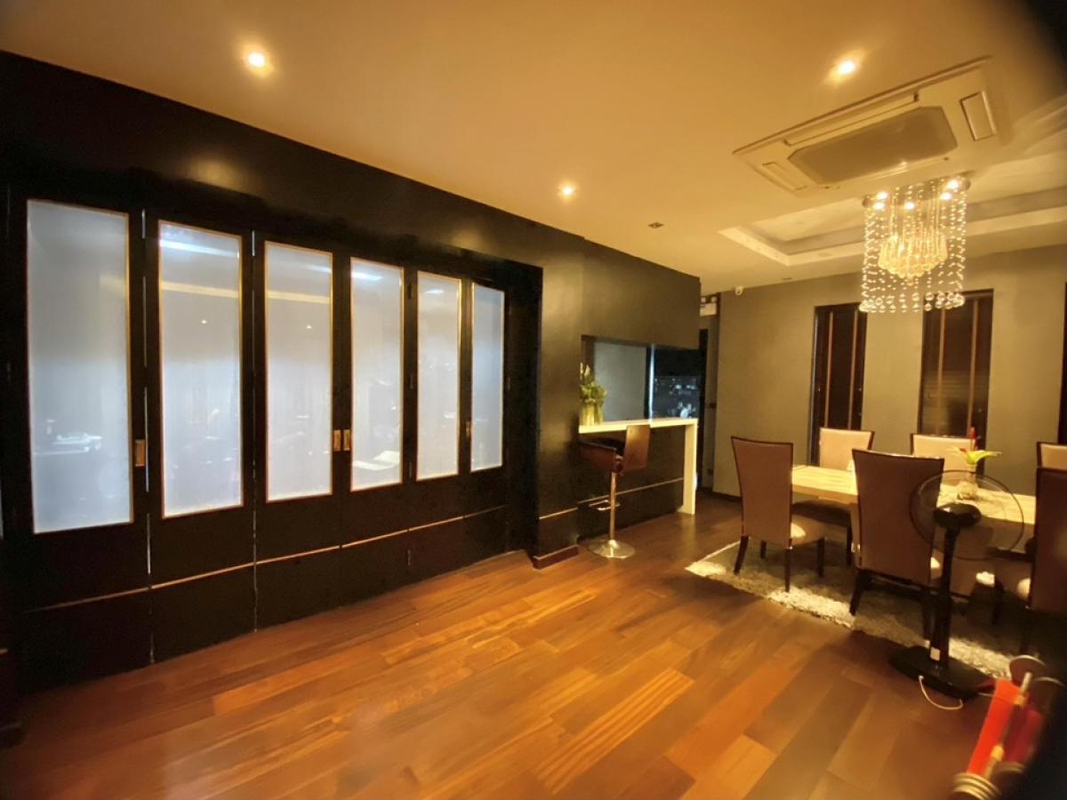 ขายบ้านหัวหิน ประจวบคีรีขันธ์ : ขายบ้าน 3 ห้องนอน 3 ห้องน้ำ บ้านตกแต่งสวยงาม 8.9 ล้านบาท โทร 081 130 8914