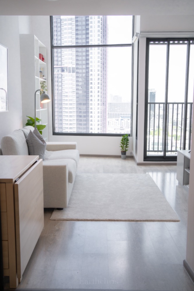 ให้เช่าคอนโดรัชดา ห้วยขวาง : 🔥ให้เช่าด่วน🔥โซโห​ แบงค็อก​ รัชดา ใกล้ BTS ห้วยขวาง เฟอร์นิเจอร์ครบ พร้อมเข้าอยู่ 