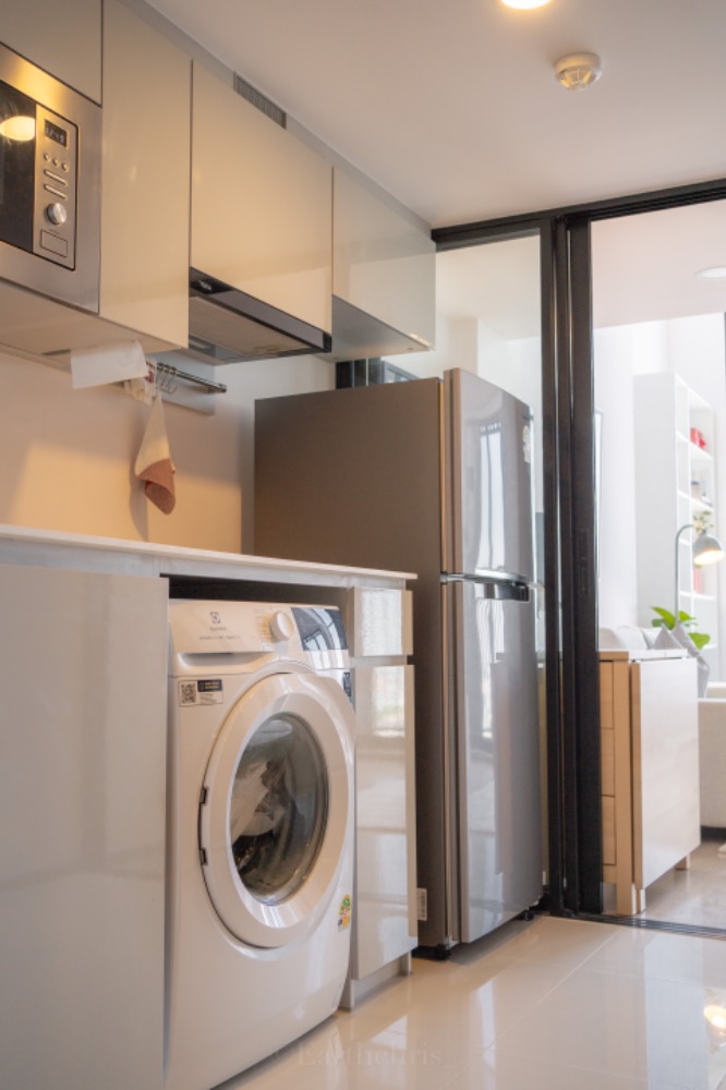 ให้เช่าคอนโดรัชดา ห้วยขวาง : 🔥ให้เช่าด่วน🔥โซโห​ แบงค็อก​ รัชดา ใกล้ BTS ห้วยขวาง เฟอร์นิเจอร์ครบ พร้อมเข้าอยู่ 