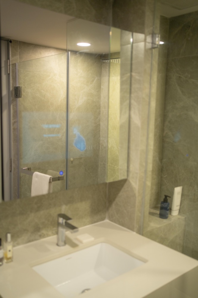 ให้เช่าคอนโดรัชดา ห้วยขวาง : 🔥ให้เช่าด่วน🔥โซโห​ แบงค็อก​ รัชดา ใกล้ BTS ห้วยขวาง เฟอร์นิเจอร์ครบ พร้อมเข้าอยู่ 