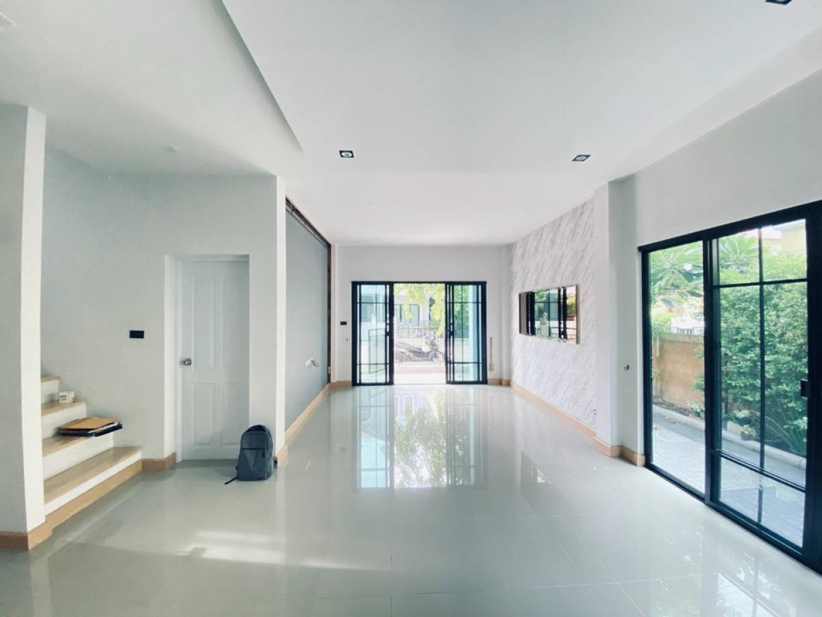 ขายบ้านมีนบุรี-ร่มเกล้า : บ้านเดี่ยว เดอะริคโค้ เรสซิเด้นซ์ วงแหวนฯ-จตุโชติ คลองสามวา กทม. 50.60 ตร.ว. 4นอน 3น้ำ 2จอด