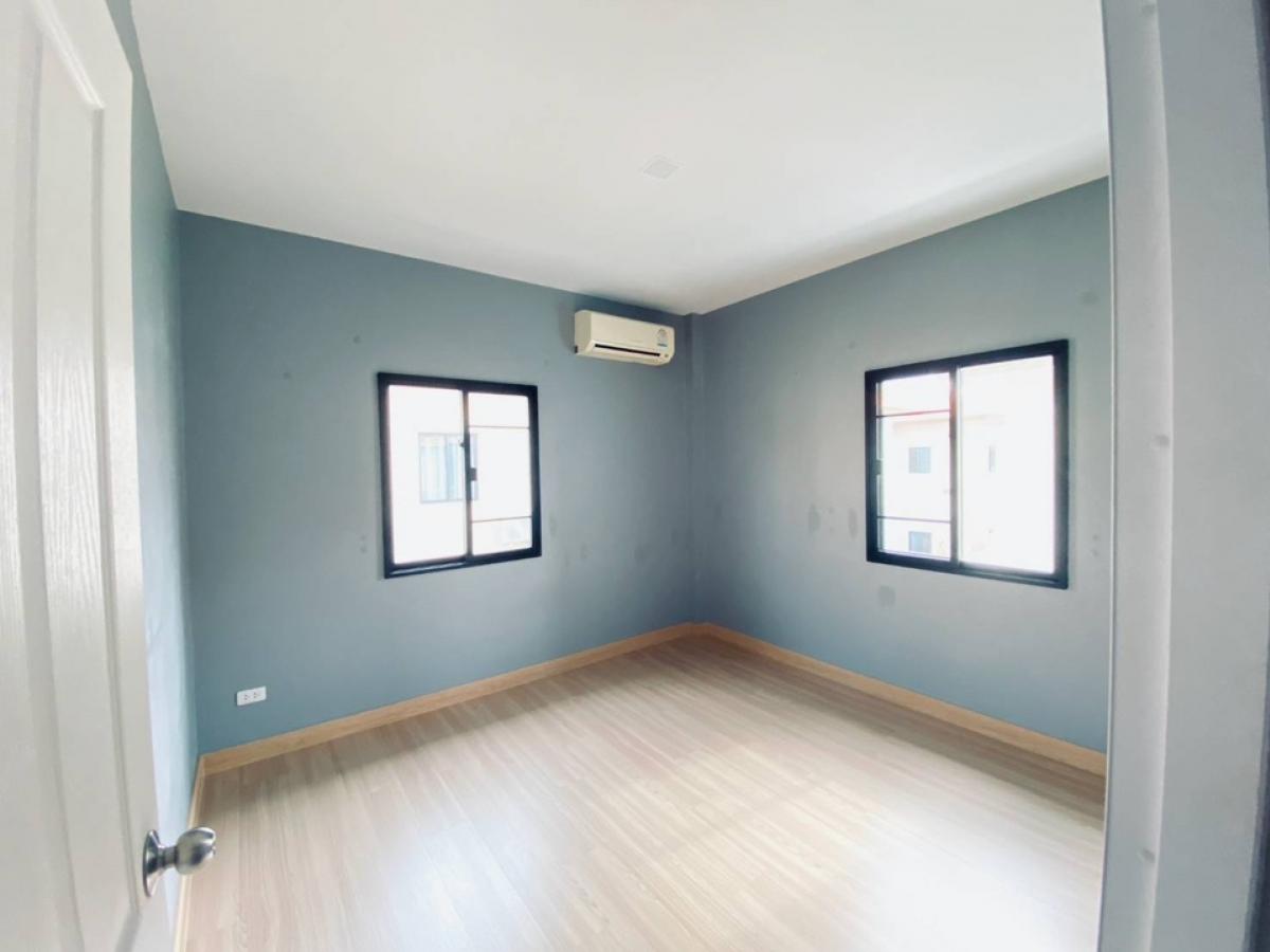 ขายบ้านมีนบุรี-ร่มเกล้า : บ้านเดี่ยว เดอะริคโค้ เรสซิเด้นซ์ วงแหวนฯ-จตุโชติ คลองสามวา กทม. 50.60 ตร.ว. 4นอน 3น้ำ 2จอด