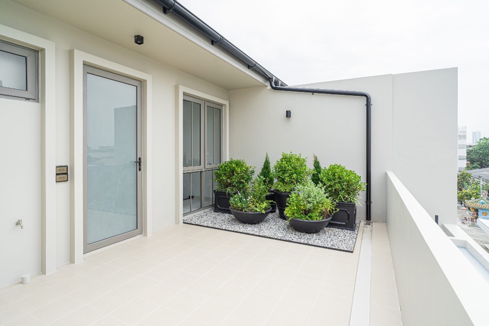 ขายทาวน์โฮมพระราม 3 สาธุประดิษฐ์ : 🔥🔥 𝐅𝐎𝐑 𝐒𝐀𝐋𝐄: 𝐕𝐞𝐫𝐢𝐭𝐳 𝐒𝐚𝐭𝐡𝐮𝐩𝐫𝐚𝐝𝐢𝐭 𝟑𝟒 ,  𝟑𝐁𝐞𝐝𝐬, 𝟓𝐁𝐚𝐭𝐡𝐬,  𝟐𝐏𝐚𝐫𝐤𝐢𝐧𝐠, 𝟑𝟒𝟎 𝐬𝐪𝐦., 𝐏𝐫𝐢𝐜𝐞 𝟐𝟑.𝟗𝟗𝐦𝐛  ☎️ 𝟎𝟗𝟓𝟗𝟒𝟏𝟓𝟗𝟗𝟗