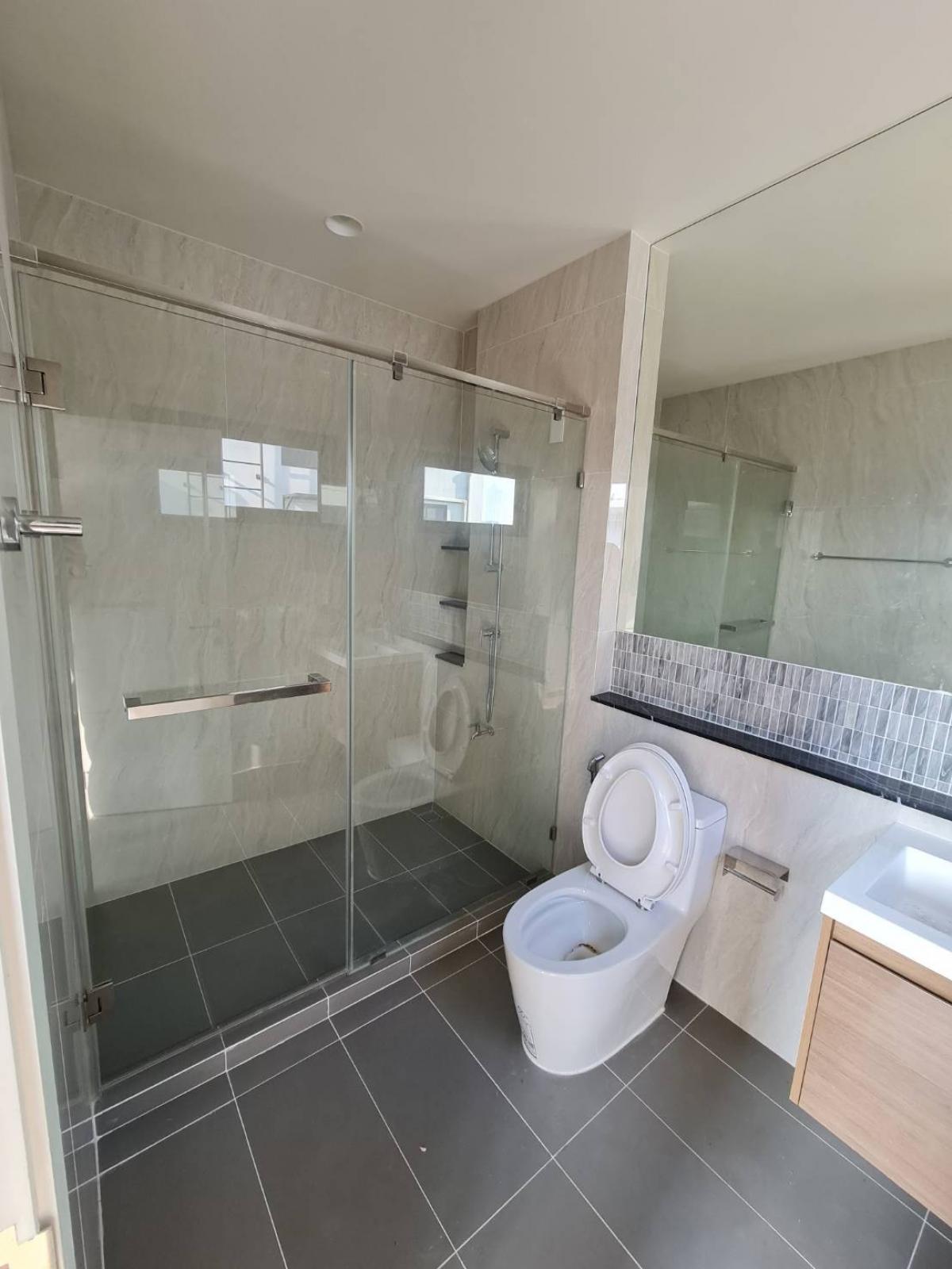 For SaleTownhomeRama3 (Riverside),Satupadit : Demi Sathu 49, new house, largest size, corner house, 300 sq m, 39 million.