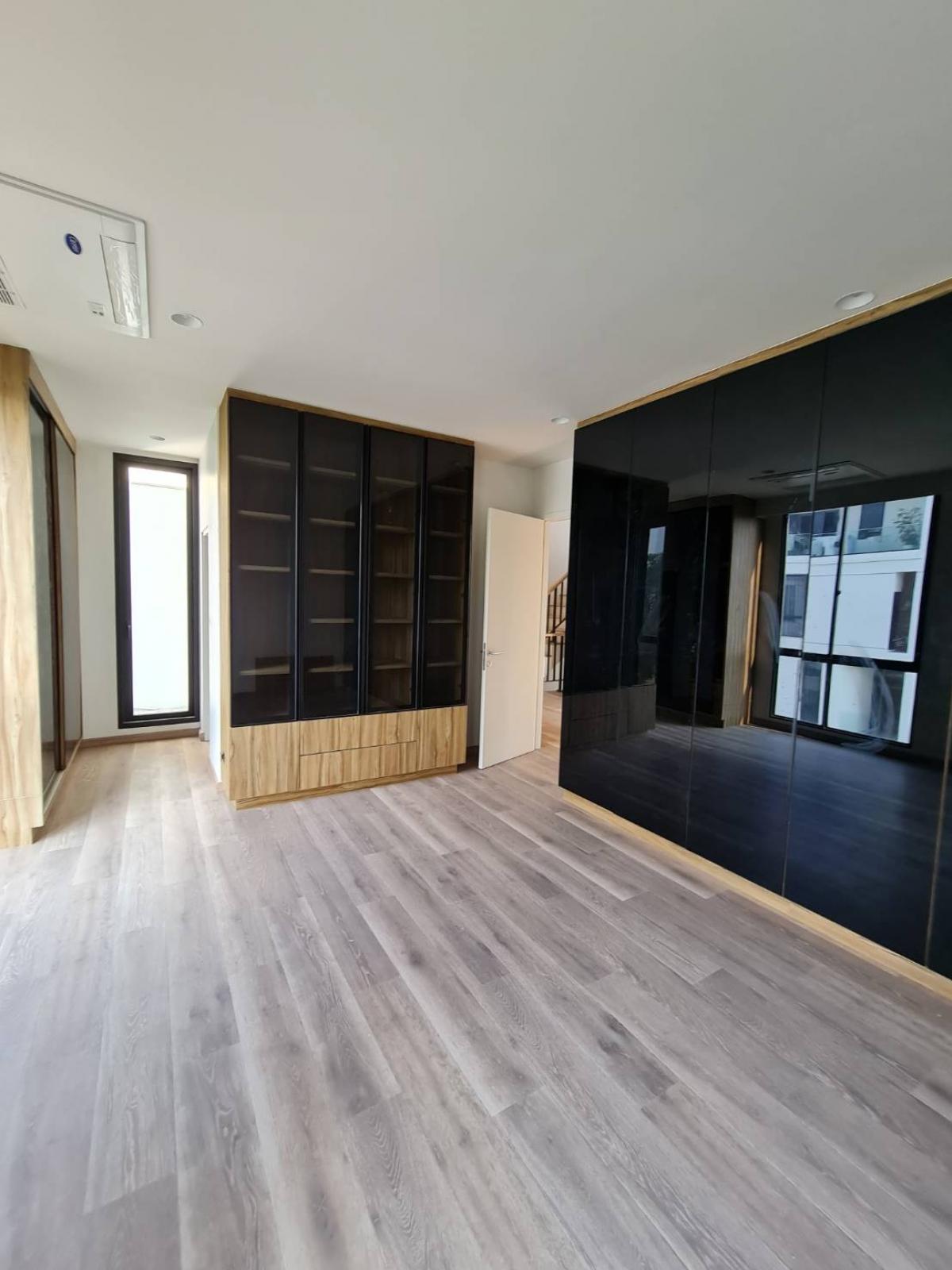 For SaleTownhomeRama3 (Riverside),Satupadit : Demi Sathu 49, new house, largest size, corner house, 300 sq m, 39 million.