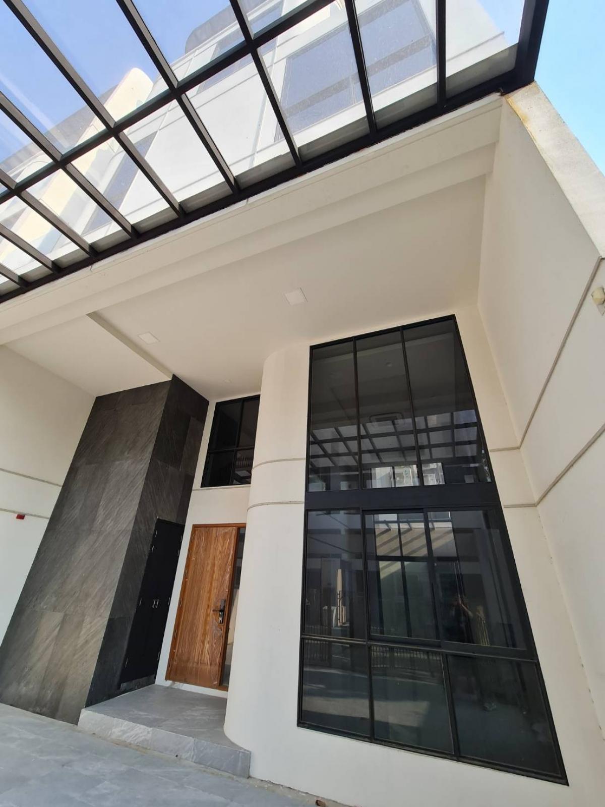 For SaleTownhomeRama3 (Riverside),Satupadit : Demi Sathu 49, new house, largest size, corner house, 300 sq m, 39 million.