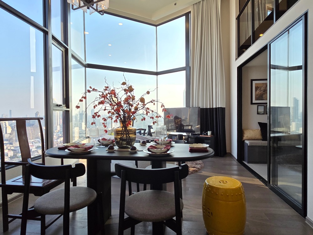 ขายคอนโดสยาม จุฬา สามย่าน : Park Origin Chula - Samyan【𝐒𝐄𝐋𝐋】🔥รีบจองเลย!! 2 ห้องนอน สวย สไตล์จีนโมเดิร์น ตกแต่งแล้ว วิวใจกลางเมือง เฟอร์นิเจอร์ครบ ส่วนกลางจัดเต็ม ใกล้ MRT สามย่าน ด่วน!!🔥ติดต่อไลน์ไอดี: @hacondo