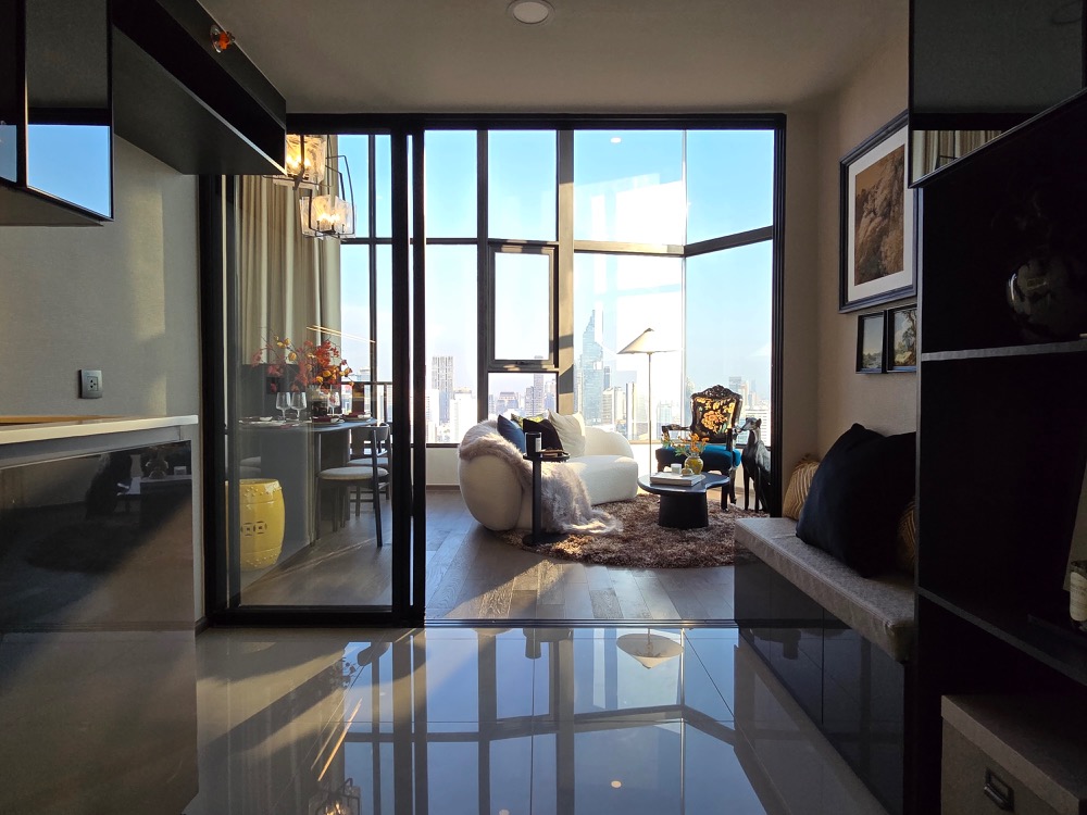 ขายคอนโดสยาม จุฬา สามย่าน : Park Origin Chula - Samyan【𝐒𝐄𝐋𝐋】🔥รีบจองเลย!! 2 ห้องนอน สวย สไตล์จีนโมเดิร์น ตกแต่งแล้ว วิวใจกลางเมือง เฟอร์นิเจอร์ครบ ส่วนกลางจัดเต็ม ใกล้ MRT สามย่าน ด่วน!!🔥ติดต่อไลน์ไอดี: @hacondo