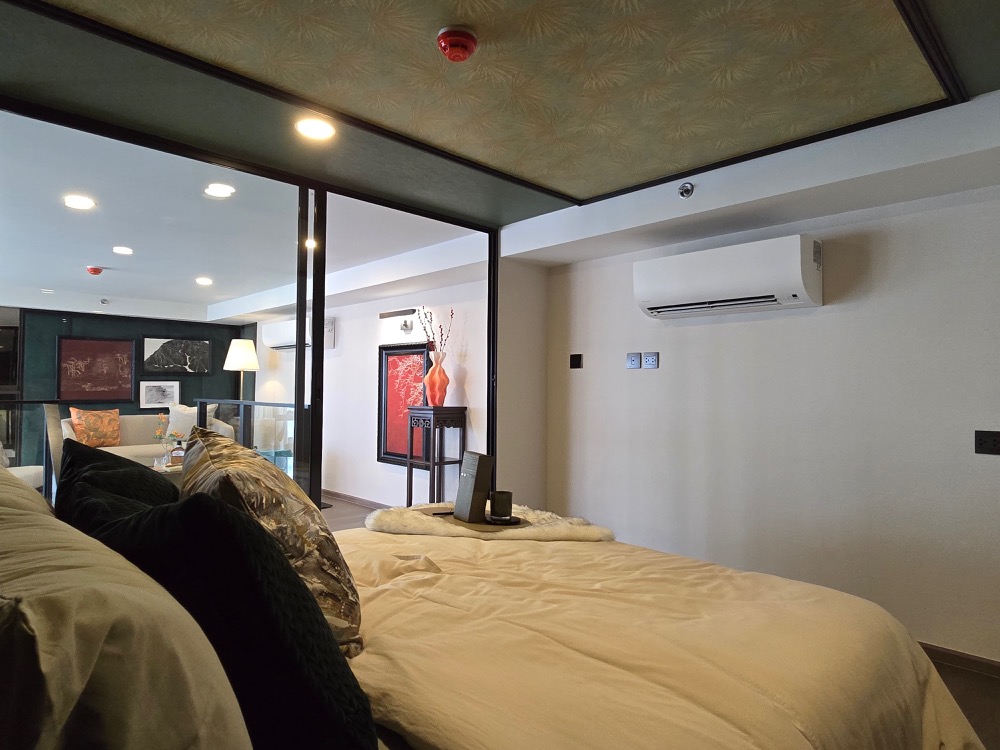 ขายคอนโดสยาม จุฬา สามย่าน : Park Origin Chula - Samyan【𝐒𝐄𝐋𝐋】🔥รีบจองเลย!! 2 ห้องนอน สวย สไตล์จีนโมเดิร์น ตกแต่งแล้ว วิวใจกลางเมือง เฟอร์นิเจอร์ครบ ส่วนกลางจัดเต็ม ใกล้ MRT สามย่าน ด่วน!!🔥ติดต่อไลน์ไอดี: @hacondo