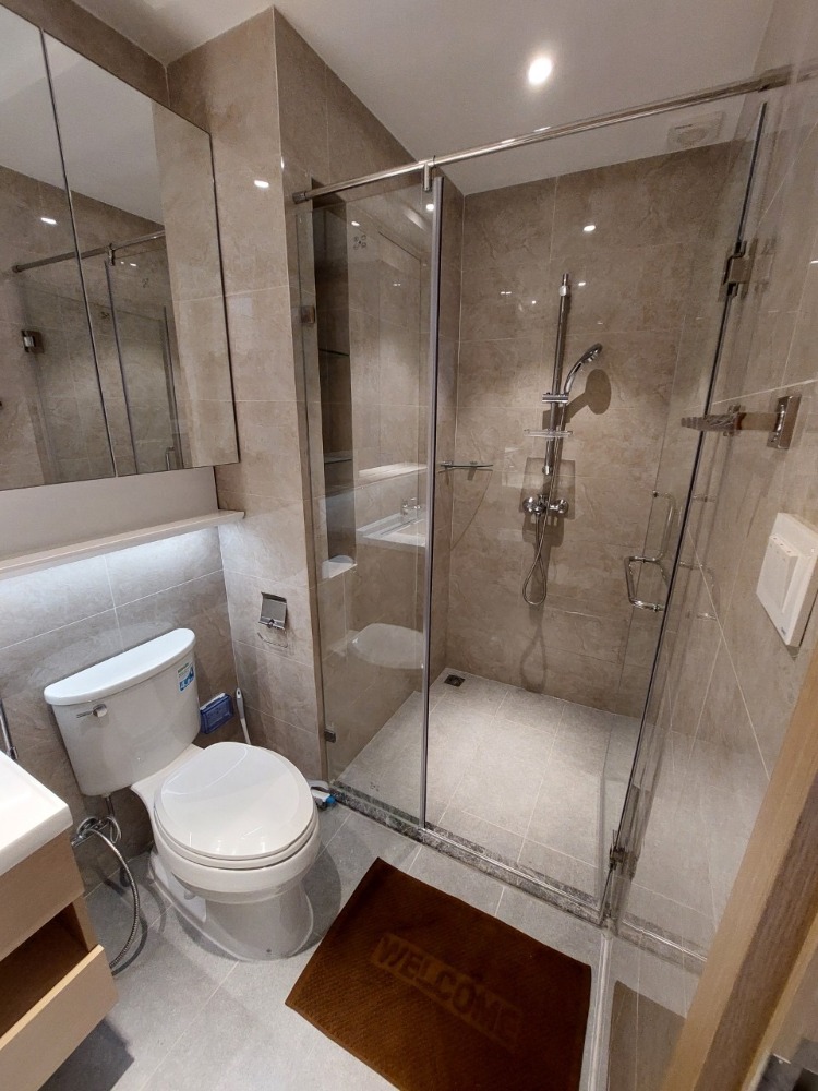 ให้เช่าคอนโดสาทร นราธิวาส : 🔥เจ้าของปล่อยเช่า Regal Sathorn ราคาต่อ ตร.ม. คุ้มที่สุดในเวป ห้องใหม่ แต่งครบ เดินทางสะดวก🔥