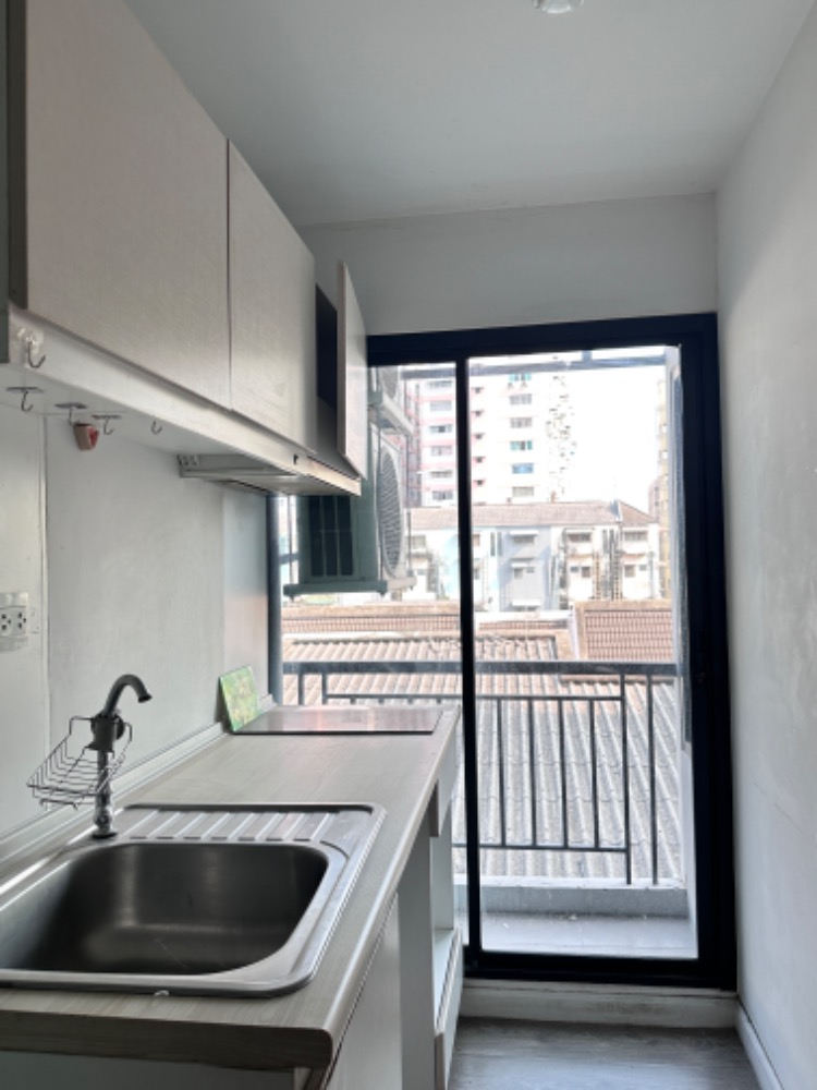 ขายคอนโดบางนา แบริ่ง ลาซาล : ขายคอนโด พอส สุขุมวิท 103 ขนาด 1 ห้องนอน 21 ตารางเมตร ห้องมุม ชั้น 4