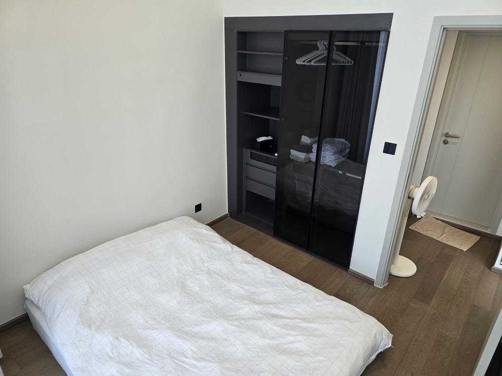 ให้เช่าคอนโดสยาม จุฬา สามย่าน : Park Origin Chula - Samyan【𝐑𝐄𝐍𝐓】🔥2 ห้องนอน โทนขาว ตกแต่งเรียบง่าย วิวหลักล้าน เฟอร์นิเจอร์พร้อม ส่วนกลางครบครัน ใกล้ MRT สามย่าน🔥ติดต่อไลน์ไอดี: @hacondo