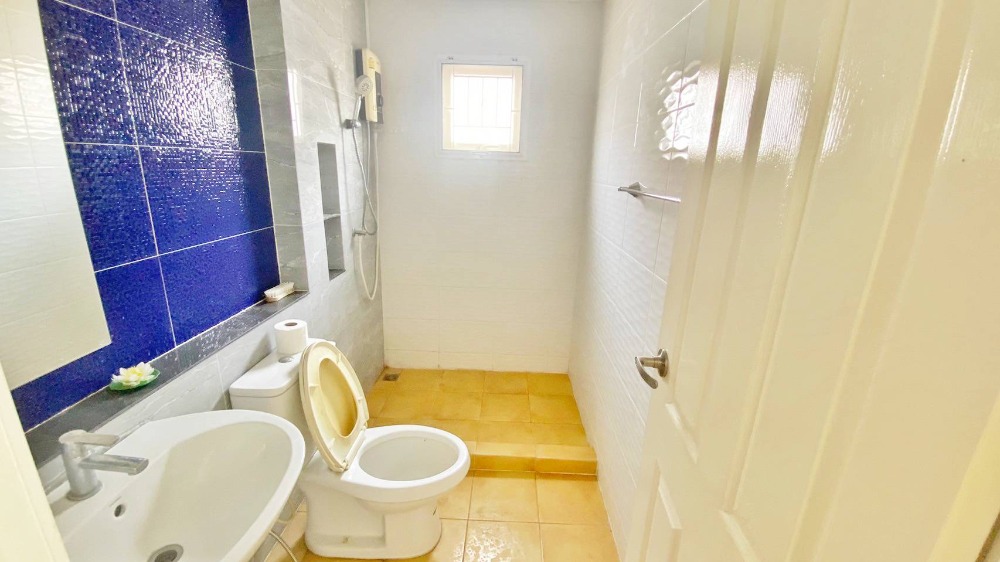 For RentHouseSamut Prakan,Samrong : P-2530 Urgent for rent! Golden Neo Bangna-King Kaew Good location, convenient travel near Suvarnabhumi