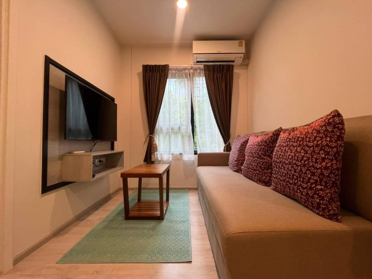 ให้เช่าคอนโดเชียงใหม่ : ห้องสวย ให้เช่า escent ville condo ชั้น2วิวสระ ตึกA 32ตรม.