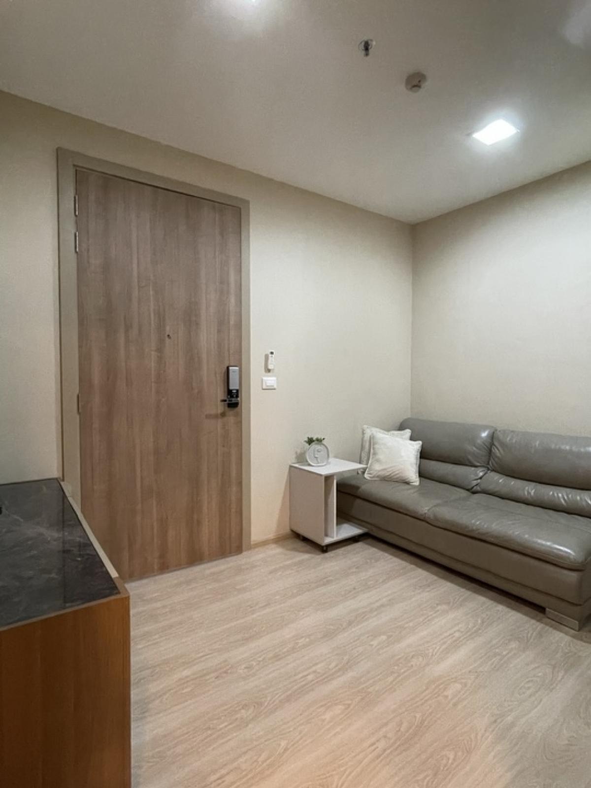 For Rent – Condolette Midst  Rama9  Loading...