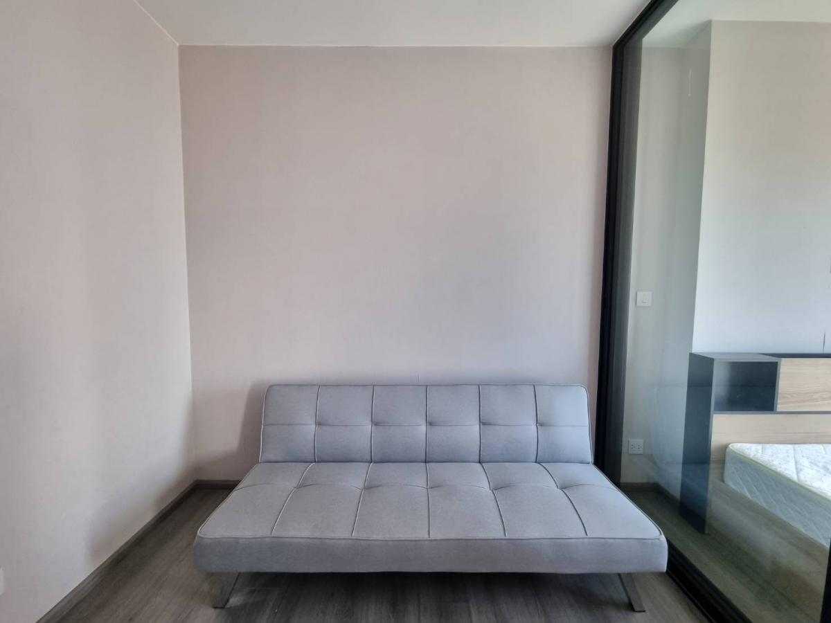 For RentCondoRattanathibet, Sanambinna : For rent, politan rive, 35th floor, size 25 sq m, river view, economical price.