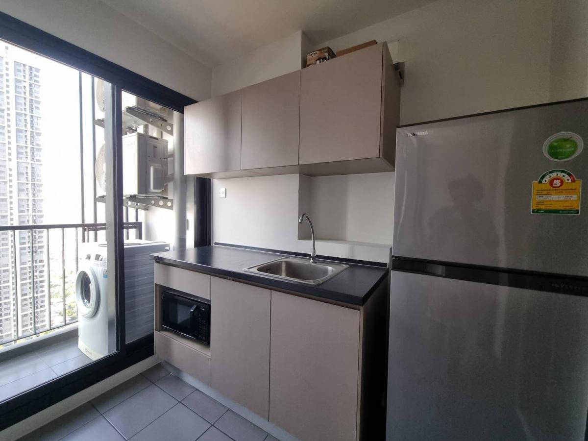 For RentCondoRattanathibet, Sanambinna : For rent, politan rive, 35th floor, size 25 sq m, river view, economical price.