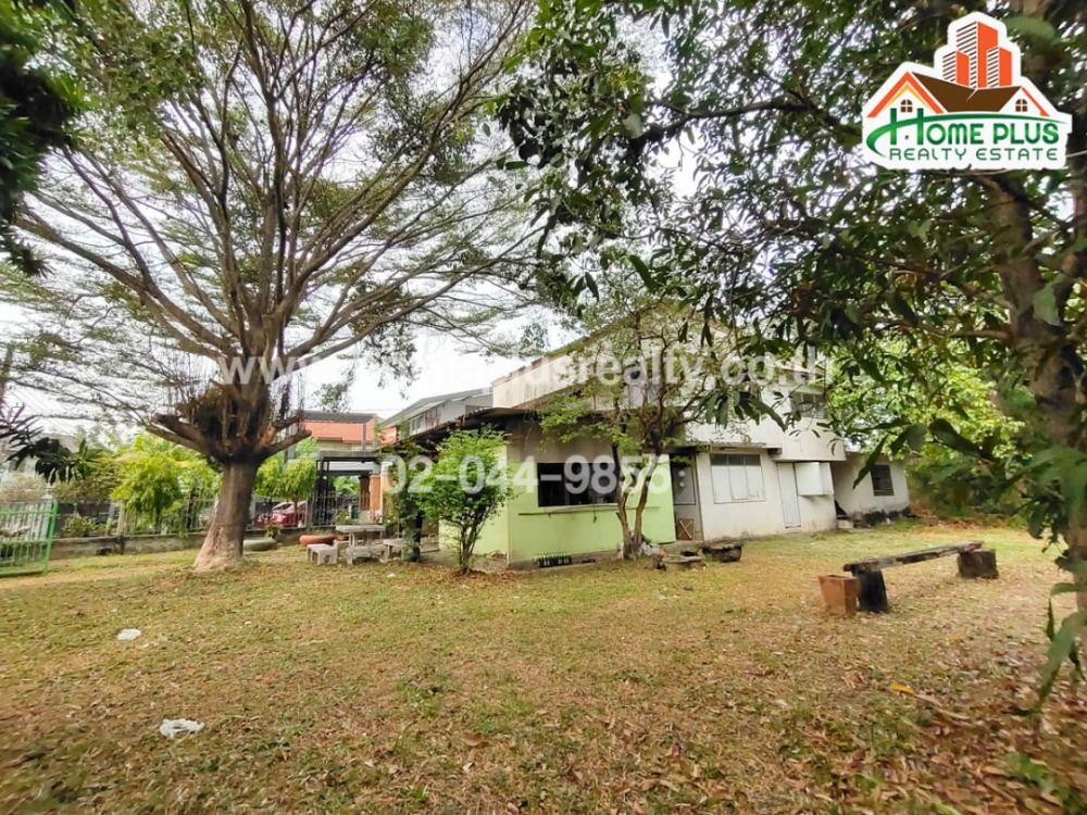 For SaleLandNawamin, Ramindra : Land with a 2-story detached house, Soi Nawamin 42, Intersection 20, near Chocolate Ville.