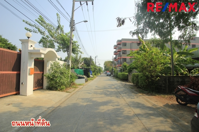 ขายที่ดินบางแค เพชรเกษม : ที่ดินเพชรเกษม77แยก4-1 ที่ถมแล้วมีกำแพงล้อมรอบ แปลงมุมติดคลอง หน้าวัดระฆังพรหมรังสี 181ตารางวา เหมาะสร้างบ้าน สำนักงาน หอพัก แถมแบบก่อสร้างฟรี 34,000/วา