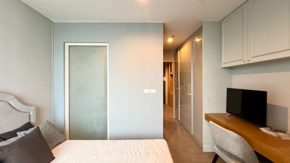 For SaleCondoRama9, Petchburi, RCA : Selling A Space ID Ratchada, Size 32.92 sqm. 1 bedroom, 1 bathroom, floor 10