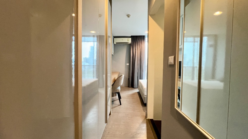 For SaleCondoRama9, Petchburi, RCA : Selling A Space ID Ratchada, Size 32.92 sqm. 1 bedroom, 1 bathroom, floor 10