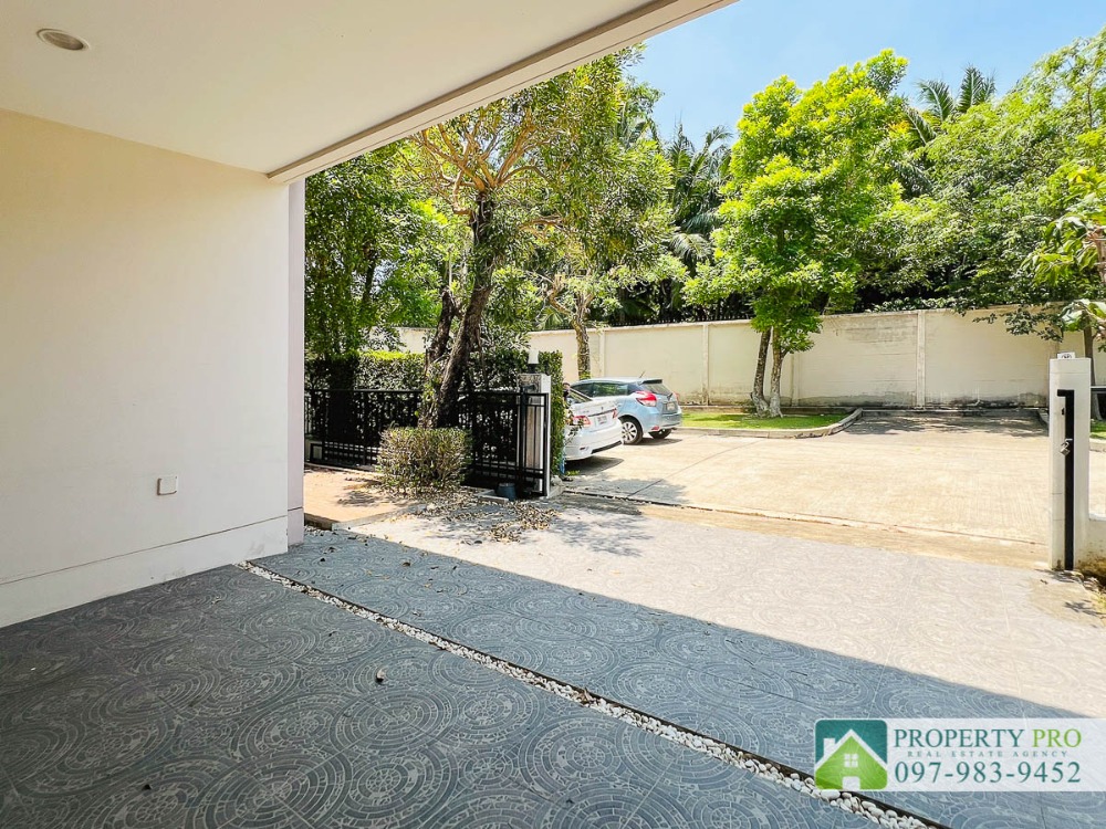 For SaleHouseChaengwatana, Muangthong : House for Sale at Life Bangkok Boulevard Chaengwattana, 4 bedroom 54 sqw 207 sqm Near Sri Saman, Don Mueang, Impact Arena : EL24S-019