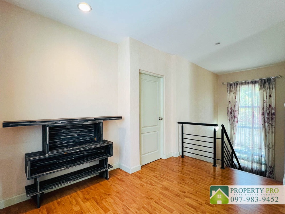 For SaleHouseChaengwatana, Muangthong : House for Sale at Life Bangkok Boulevard Chaengwattana, 4 bedroom 54 sqw 207 sqm Near Sri Saman, Don Mueang, Impact Arena : EL24S-019