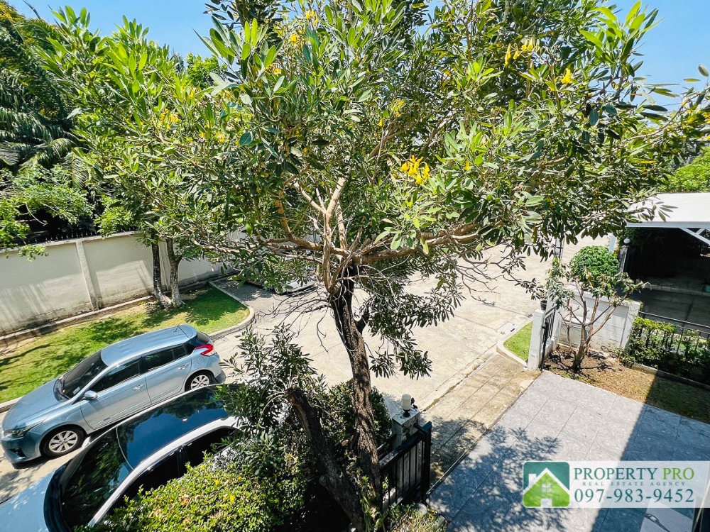 For SaleHouseChaengwatana, Muangthong : House for Sale at Life Bangkok Boulevard Chaengwattana, 4 bedroom 54 sqw 207 sqm Near Sri Saman, Don Mueang, Impact Arena : EL24S-019