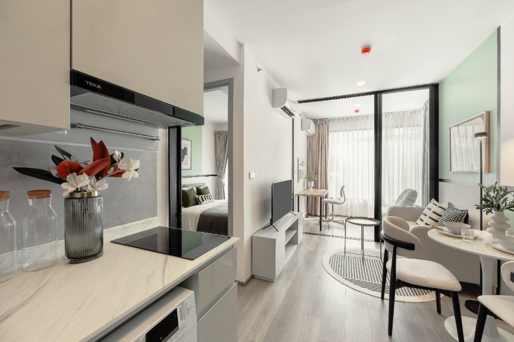 ให้เช่าคอนโดรัชดา ห้วยขวาง : (Owner Post) 1 Bedroom Plus Simplex For Rent! size 35 sq.m. Special Price 25,000 THB/month* at SOHO Bangkok - Ratchada