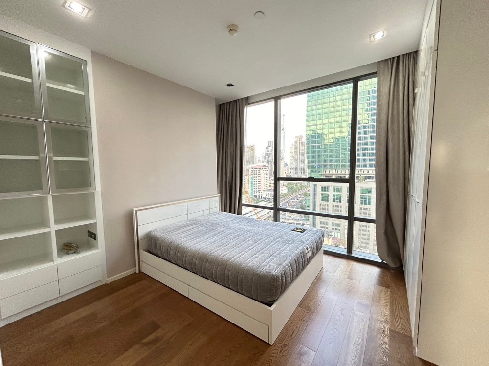 For RentCondoSathorn, Narathiwat : Luxury Room//2bed2bath 118 sqm  Fullyfurnish  Welcome Foreign 85,000-