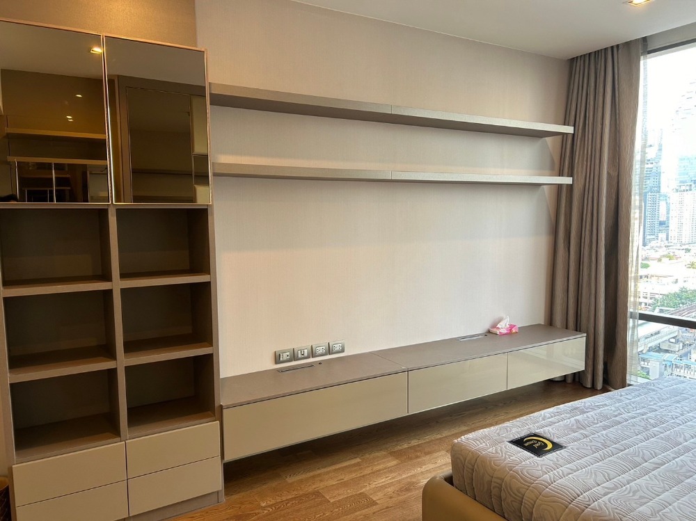 For RentCondoSathorn, Narathiwat : Luxury Room//2bed2bath 118 sqm  Fullyfurnish  Welcome Foreign 85,000-