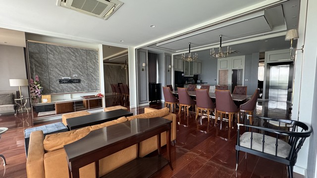 ขายโฮมออฟฟิศเลียบทางด่วนรามอินทรา : พันนา อาคารสำนักงานพร้อมที่พักอาศัย 5 ชั้น พร้อมที่จอดรถ ตกแต่งเสร็จ สวยงาม #เซ็นทรัลอีสต์วิลล์ #นาคนิวาส6 #ถนนประดิษฐ์มนูญธรรม #อาคารพาณิชย์