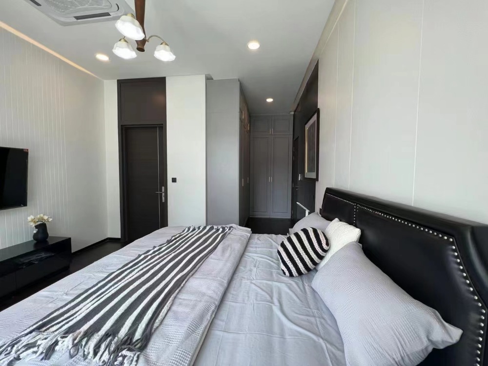 For RentHousePattanakan, Srinakarin : The Gentry pattanakarn for rent