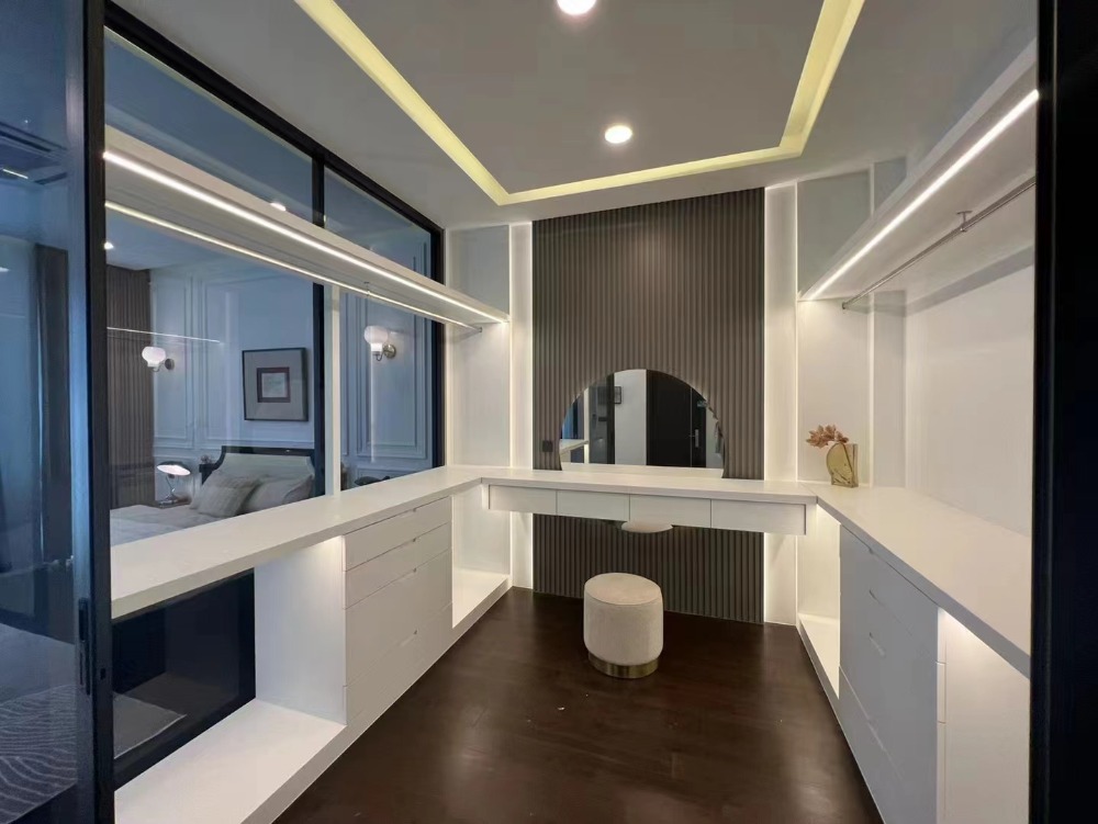 For RentHousePattanakan, Srinakarin : The Gentry pattanakarn for rent