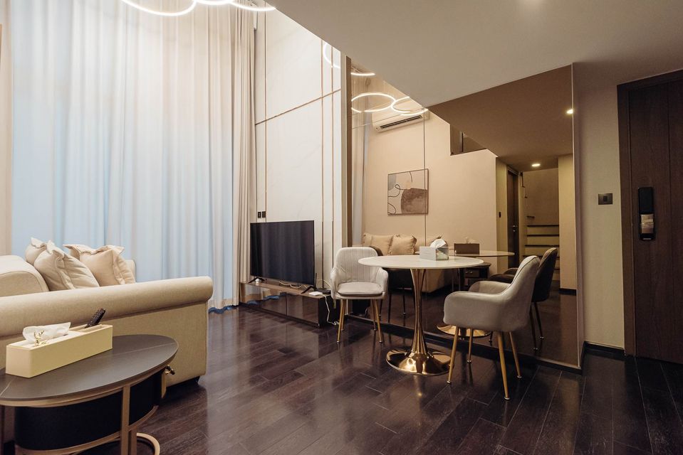 For RentCondoSukhumvit, Asoke, Thonglor : Park Origin Thonglor Duplex 2 bedrooms for rent 55k 064-274-8883