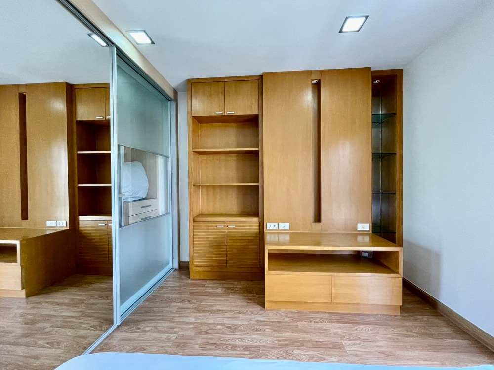 For RentCondoSukhumvit, Asoke, Thonglor : The Alcove Sukhumvit 49 for rent 38k 064-274-8883