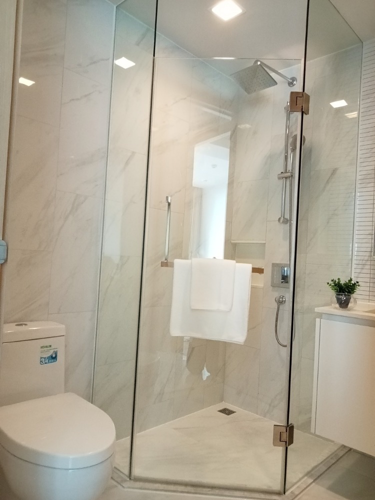 For SaleCondoNana, North Nana,Sukhumvit13, Soi Nana : For sale condo Hyde Sukhumvit 11 3 Bed hight floor (S03-1794)