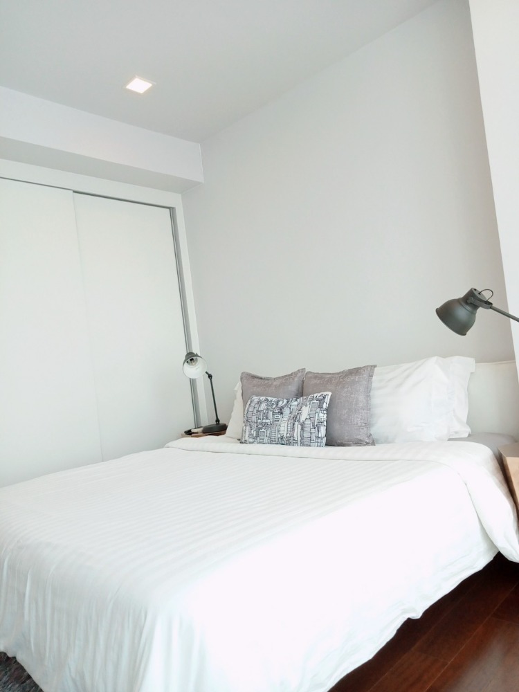 For SaleCondoNana, North Nana,Sukhumvit13, Soi Nana : For sale condo Hyde Sukhumvit 11 3 Bed hight floor (S03-1794)