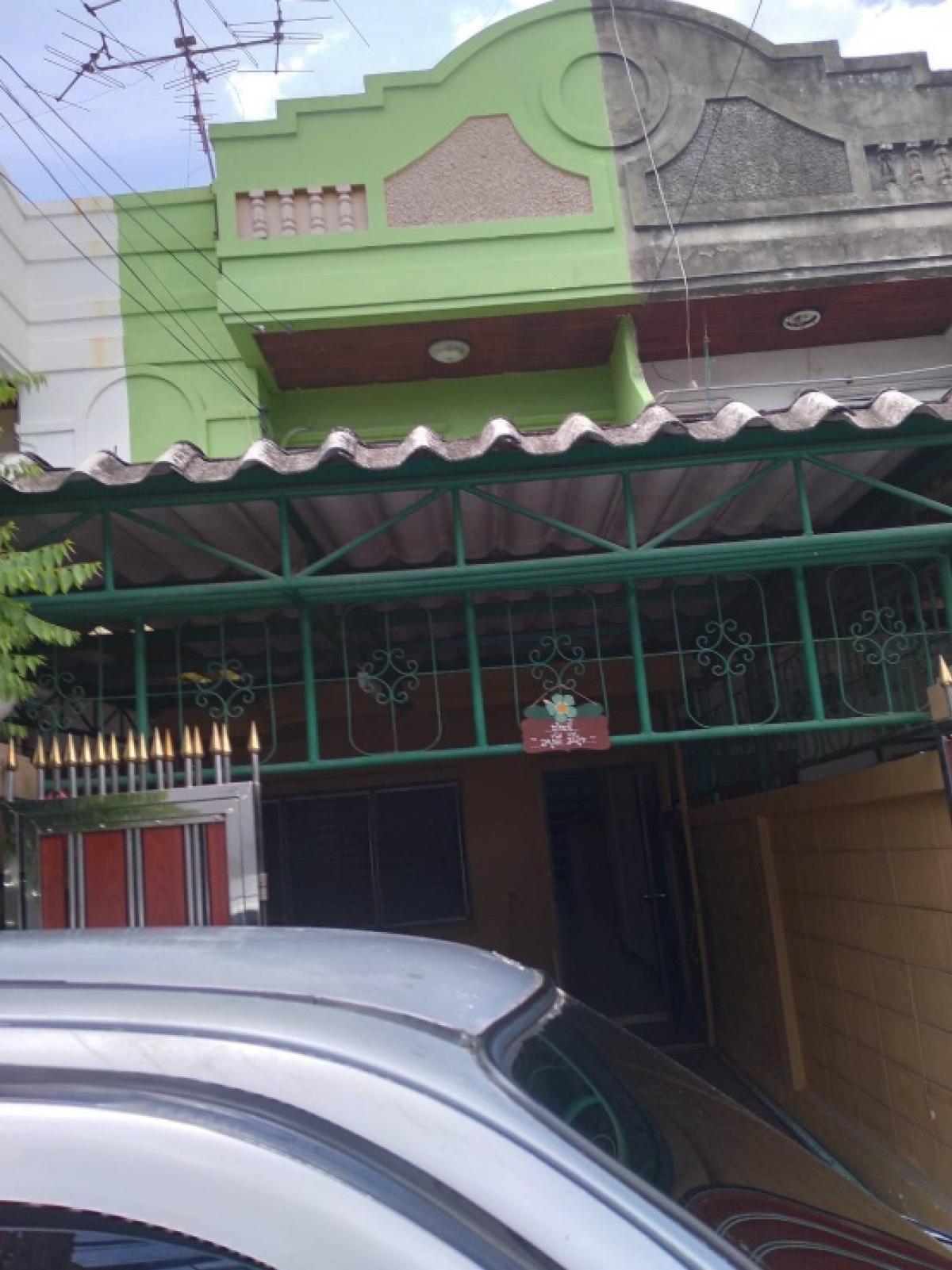 For RentHouseBangna, Bearing, Lasalle : Townhouse for rent announced