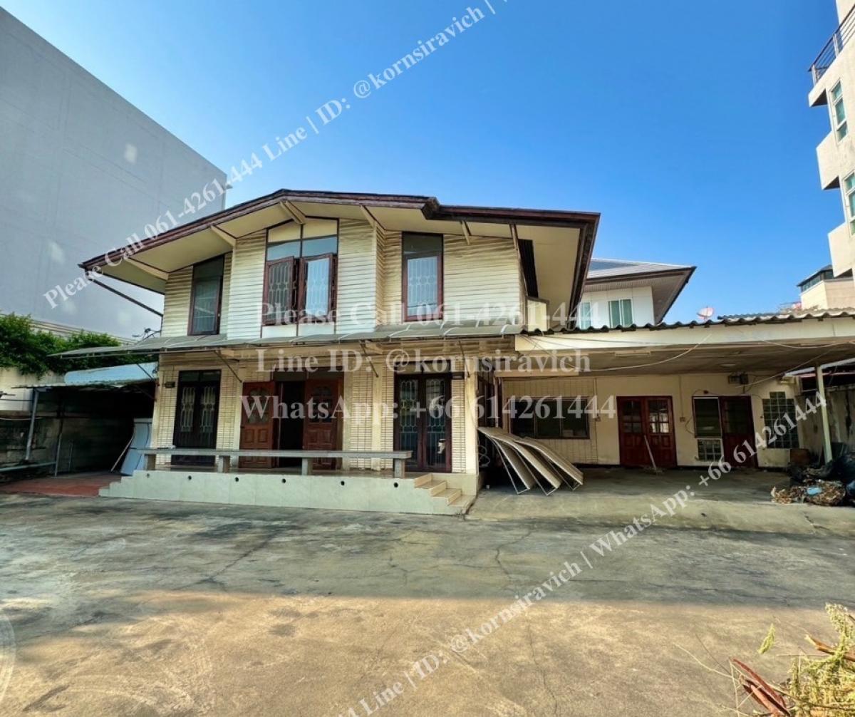 ให้เช่าร้านค้า/ตลาดนัดสุขุมวิท อโศก ทองหล่อ : ให้เช่าบ้านเดี่ยว ทำธุรกิจ ที่จอดรถ 10 คัน ซอยทองหล่อ, สุขุมวิท 55, แขวงคลองตันเหนือ, เขตวัฒนา, กรุงเทพมหานคร