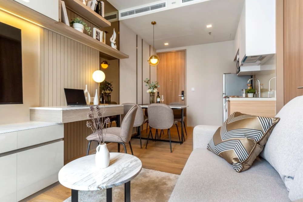 For RentCondoSukhumvit, Asoke, Thonglor : Noble Around Sukhumvit 33 for rent 35k 064-274-8883