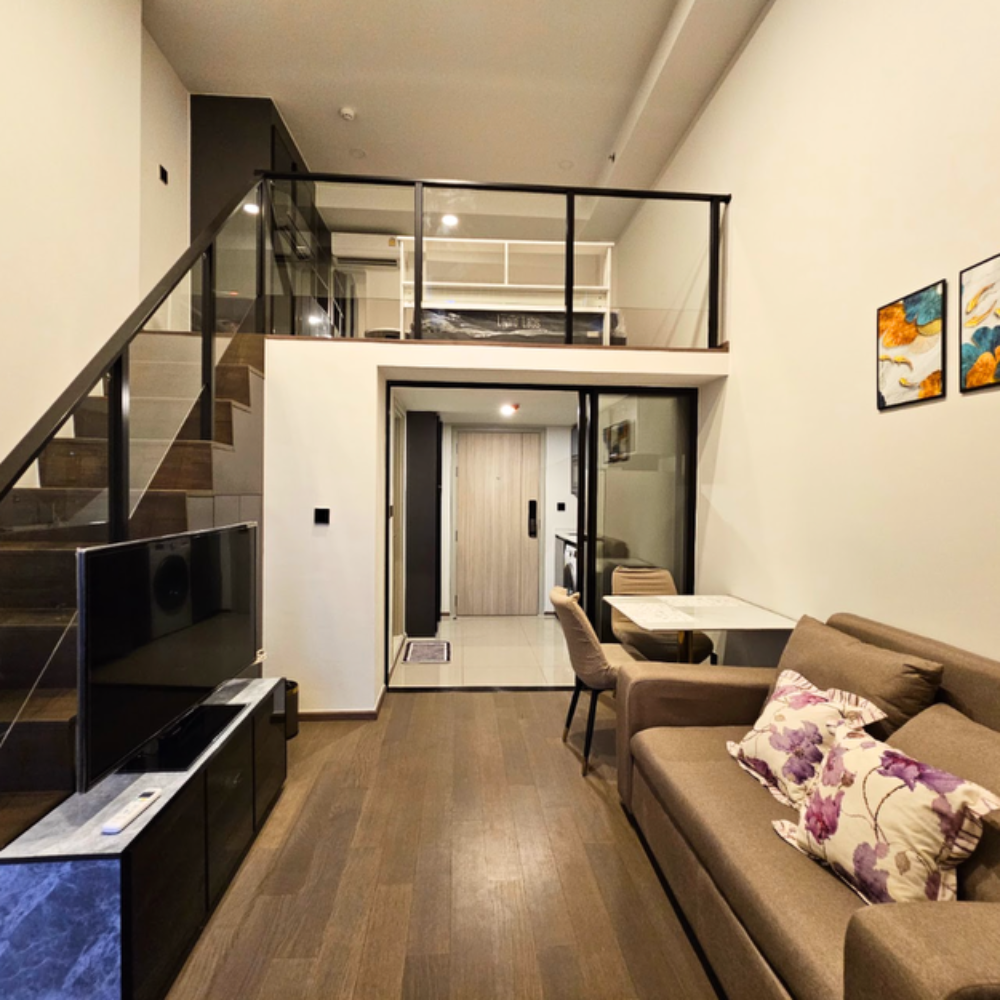 ขายคอนโดสยาม จุฬา สามย่าน : Park Origin Chula - Samyan【𝐒𝐄𝐋𝐋&𝐑𝐄𝐍𝐓】🔥ห้อง LOFT ตกแต่งเรียบง่าย แต่ยังคงความ Cozy เฟอร์นิเจอร์ครบครัน ส่วนกลางจัดเต็ม เดินทางสะดวก ใกล้บรรทัดทอง 🔥ติดต่อไลน์ไอดี: @hacondo