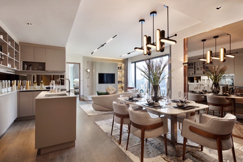 ขายคอนโดคลองเตย กล้วยน้ำไท : 𝑪𝑶𝑪𝑶 𝑷𝑨𝑹𝑪 การันตีราคาที่ดีที่สุด🔥 𝟏𝟎𝟏ตรม.𝟑นอน𝟑น้ำ เริ่ม𝟐𝟓ล้าน*ห้องสวยแต่งครบ🌟พร้อมเข้าอยู่ 📱𝟬𝟴𝟭-𝟵𝟴𝟯-𝟲𝟲𝟮𝟱