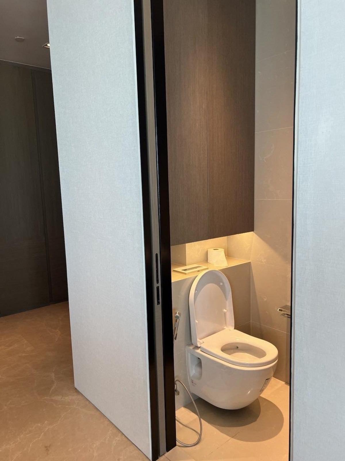 For SaleCondoWongwianyai, Charoennakor : Banyan Tree Residence Riverside Bangkok