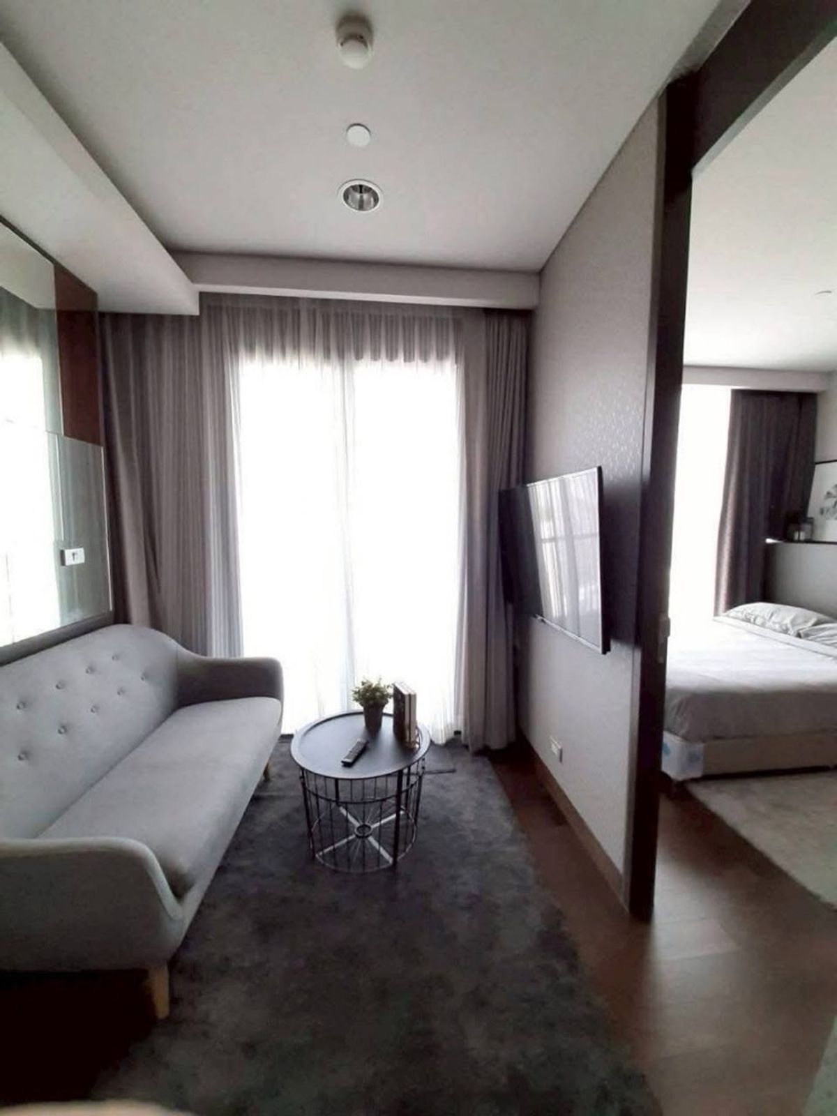 For RentCondoSukhumvit, Asoke, Thonglor : **Urgent for rent** The Lumpini 24 Condo, 1 bedroom, 1 bathroom, 32 sq m., 25th floor, city view, beautifully decorated, fully furnished, ready to move in