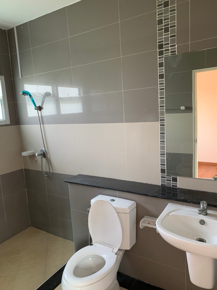 ขายบ้านนวมินทร์ รามอินทรา : S-LCOR101 ขาย บ้านเดี่ยว แลนซีโอ วงแหวนรามอินทรา 2ชั้น ขนาด 60.1ตร.ว/108.9ตรม. 3นอน 3น้ำ 5.2ล้าน 064-959-8900